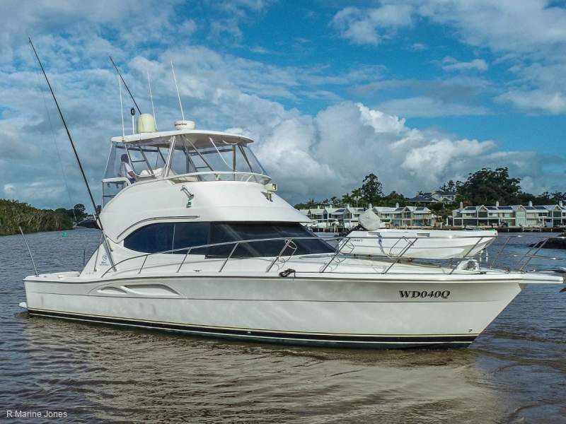 Riviera 40 Open Flybridge