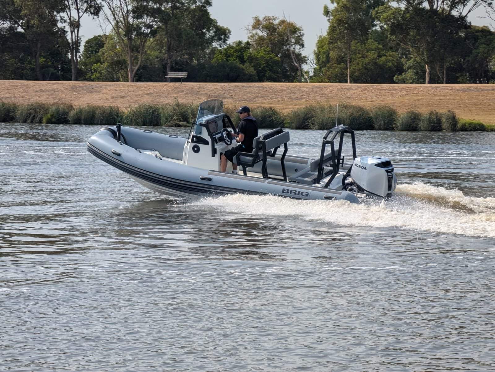 Brig Navigator 20
