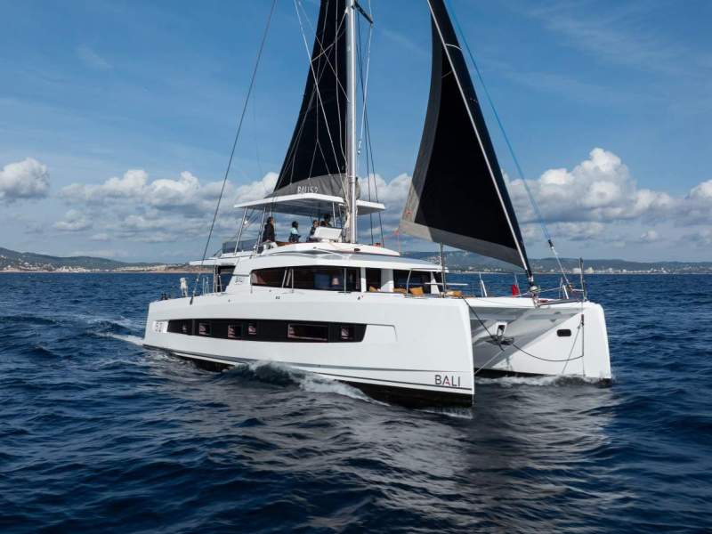 Bali Catamarans 5.2