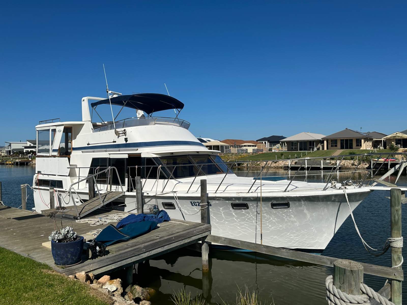 Marine Trader 43 Double Cabin (Tradewinds 43)