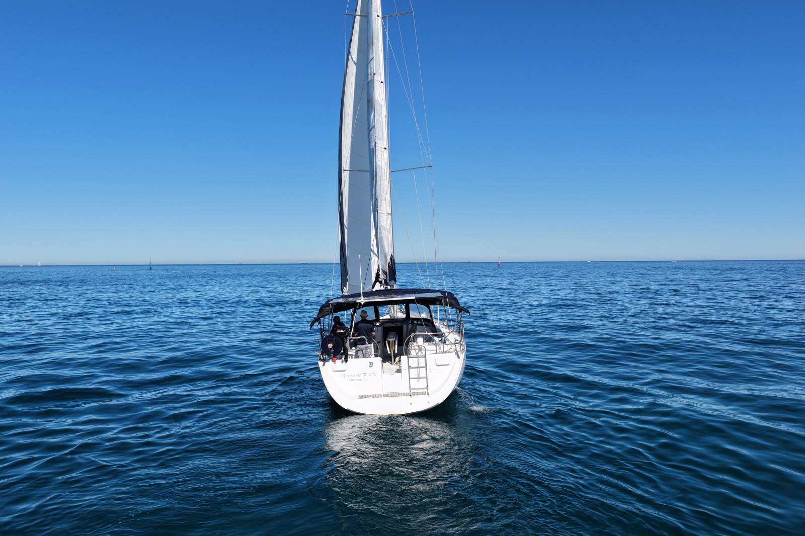 Beneteau Oceanis 473 3-Cabin Long Range Cruiser