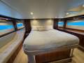 Riviera 5400 Sport Yacht