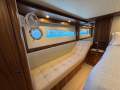 Riviera 5400 Sport Yacht