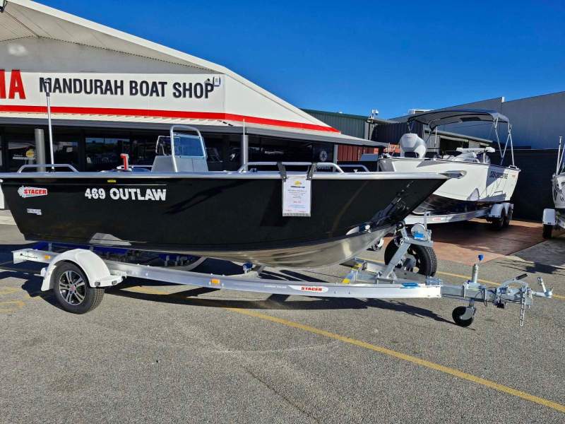 Stacer 469 Outlaw Side Console