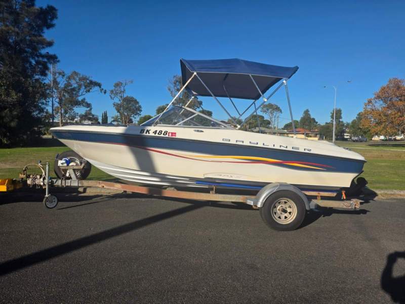 Bayliner 180 Bowrider 4.3lt Mercruiser & trailer