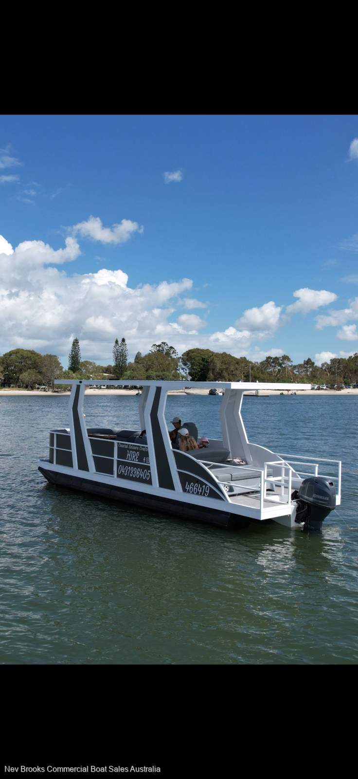 Coastal Leisure Craft 7.5m Pontoon Boat