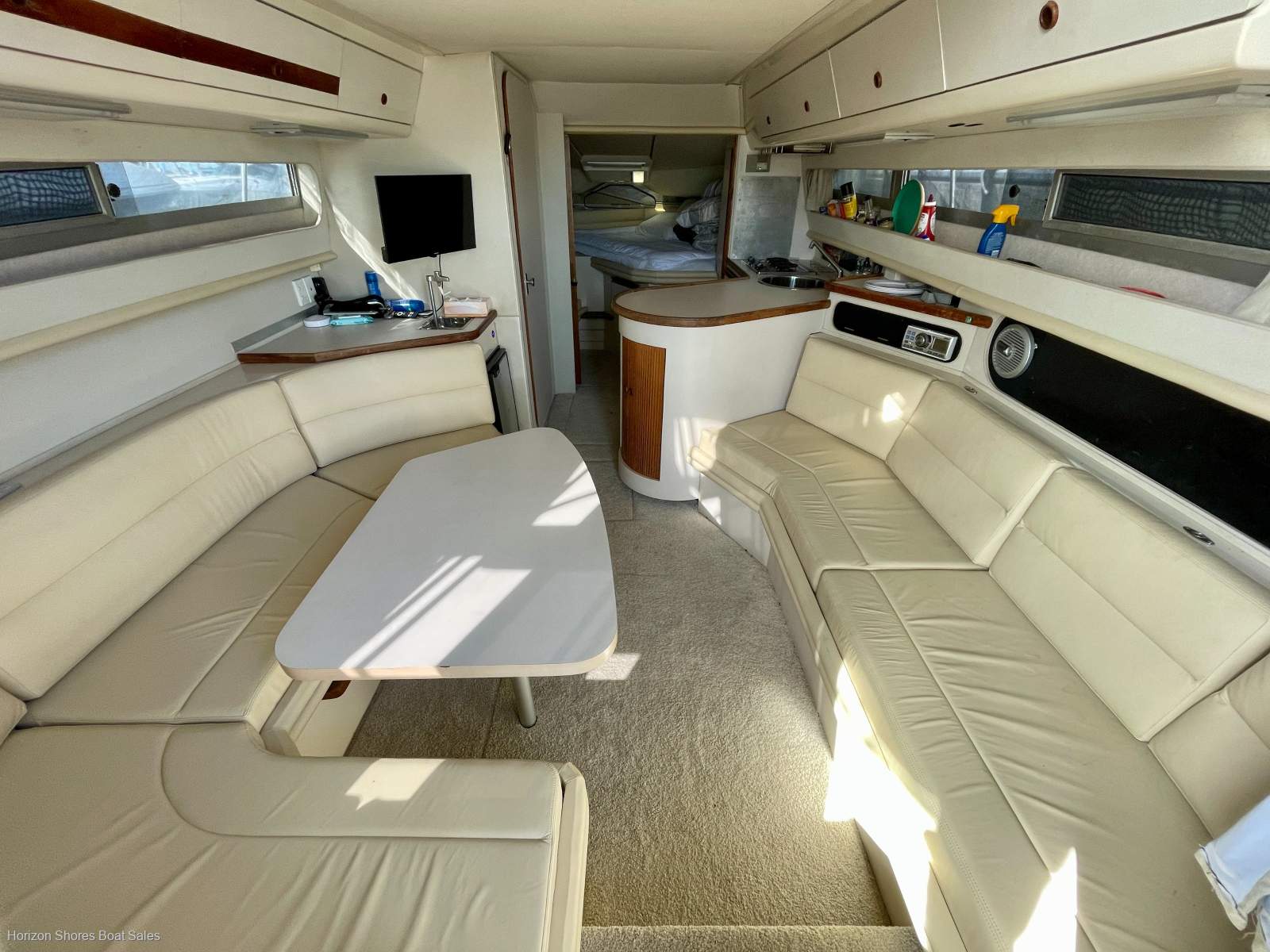 Carver 34 Santego
