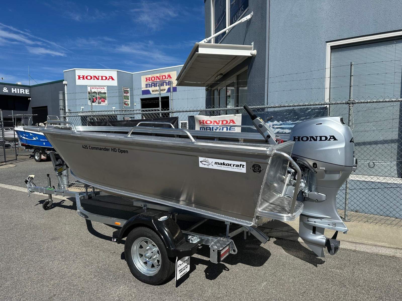 New Makocraft 425 Commander HD 2026 Models in stock now - With 12v Accessory kit!