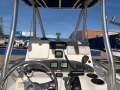 Boston Whaler 210 Outrage