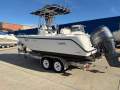 Boston Whaler 210 Outrage