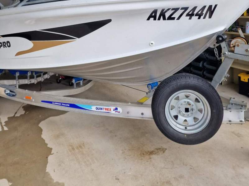 Quintrex 450 Fishabout Pro