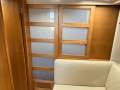 Riviera M400 Sports Cruiser:Privacy doors to FWD cabin