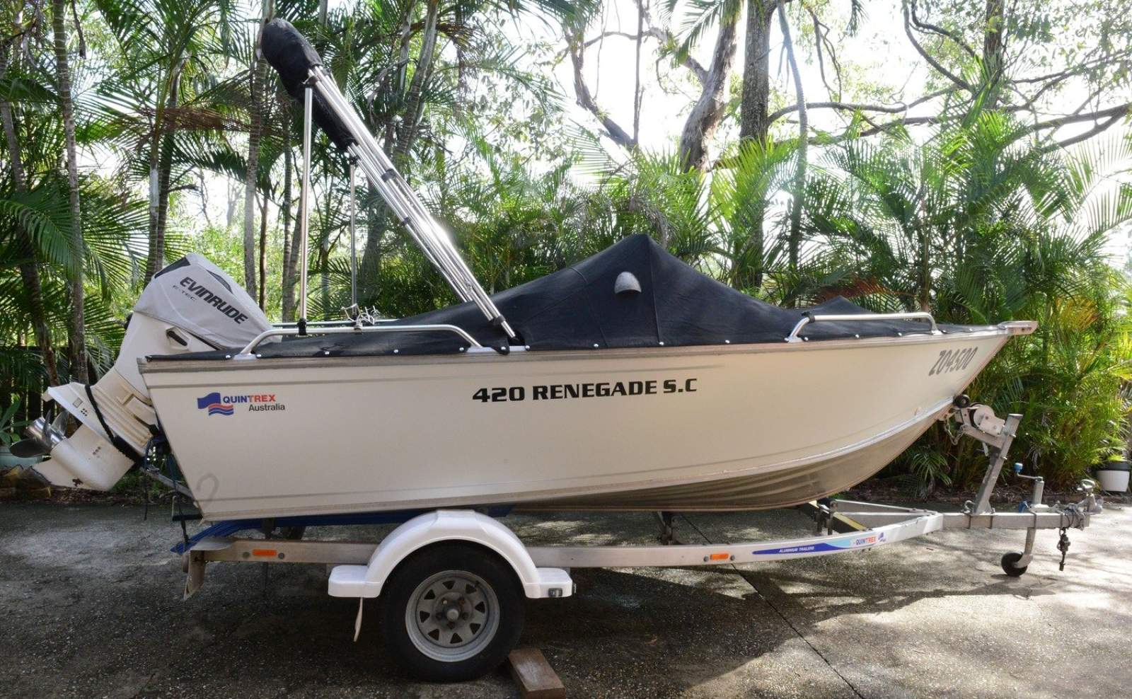 Quintrex 420 Renegade SC