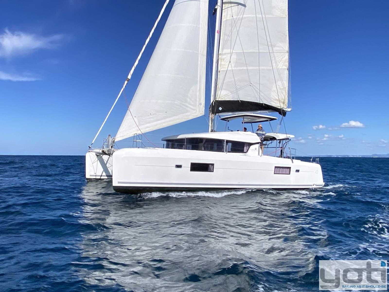 Lagoon 42