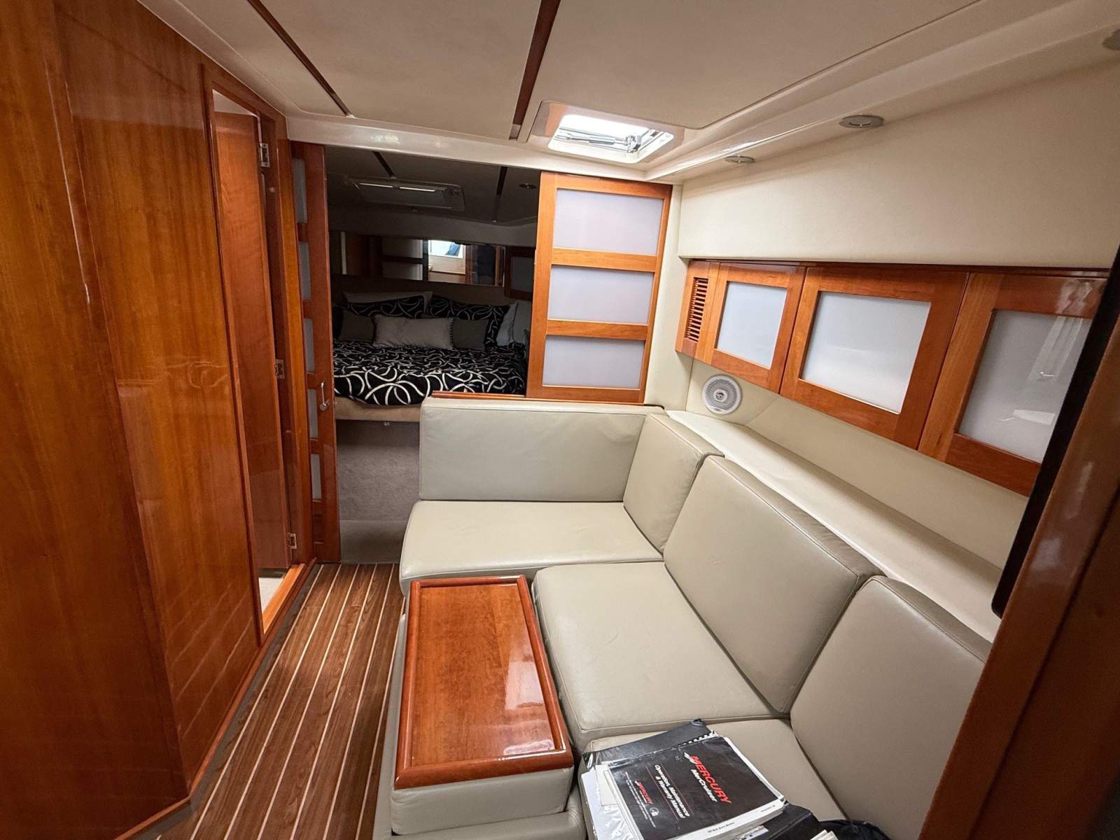  Riviera M400 Boat Brokers of Tasmania