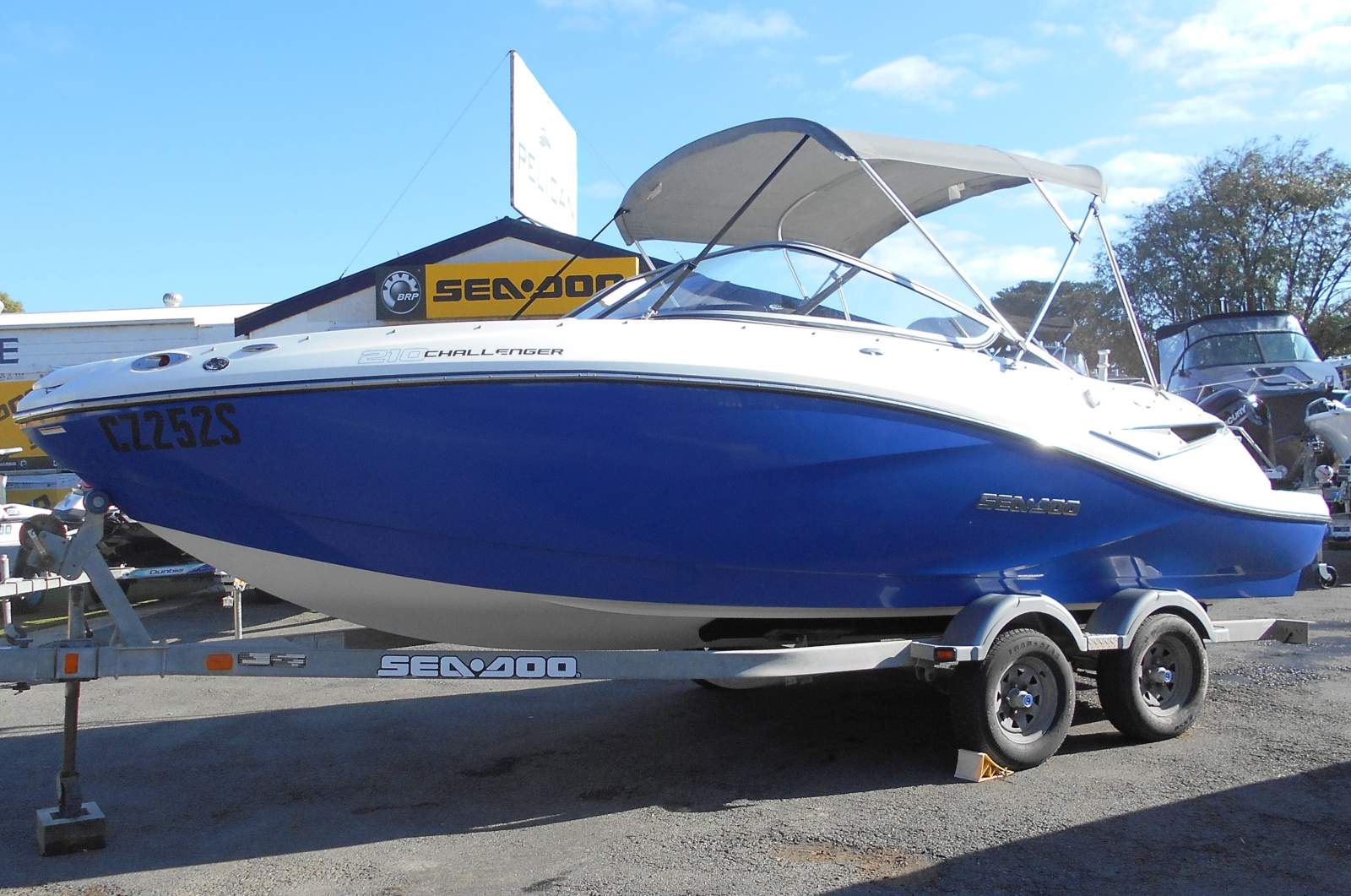 Sea-Doo Challenger 210