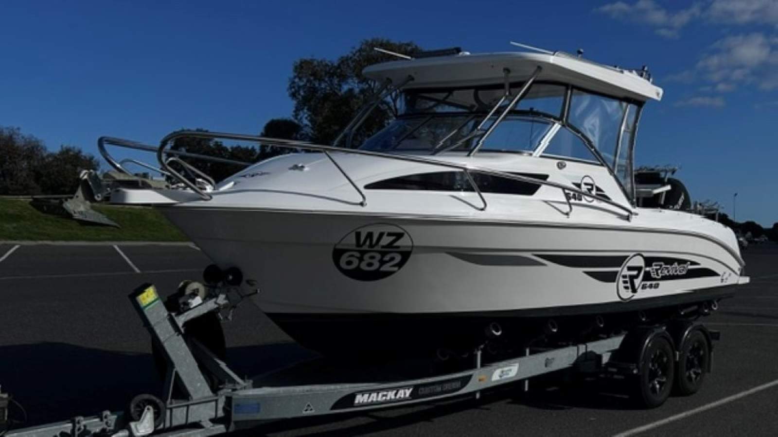 Revival R640 Offshore Hard Top