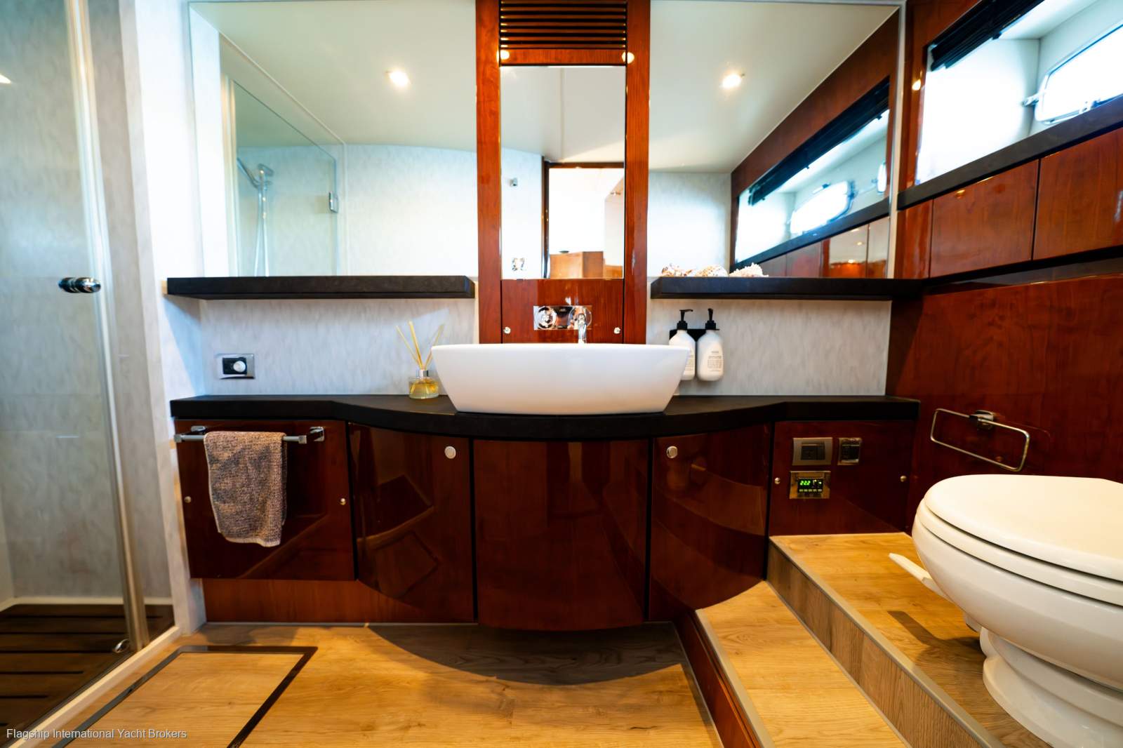 Boat image
