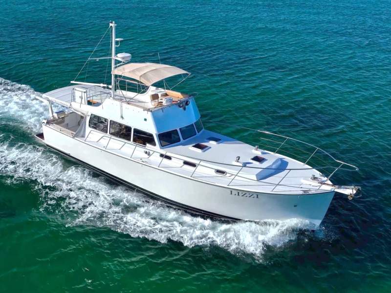 Pacific Motoryachts - Stunning classic looking long range cruiser