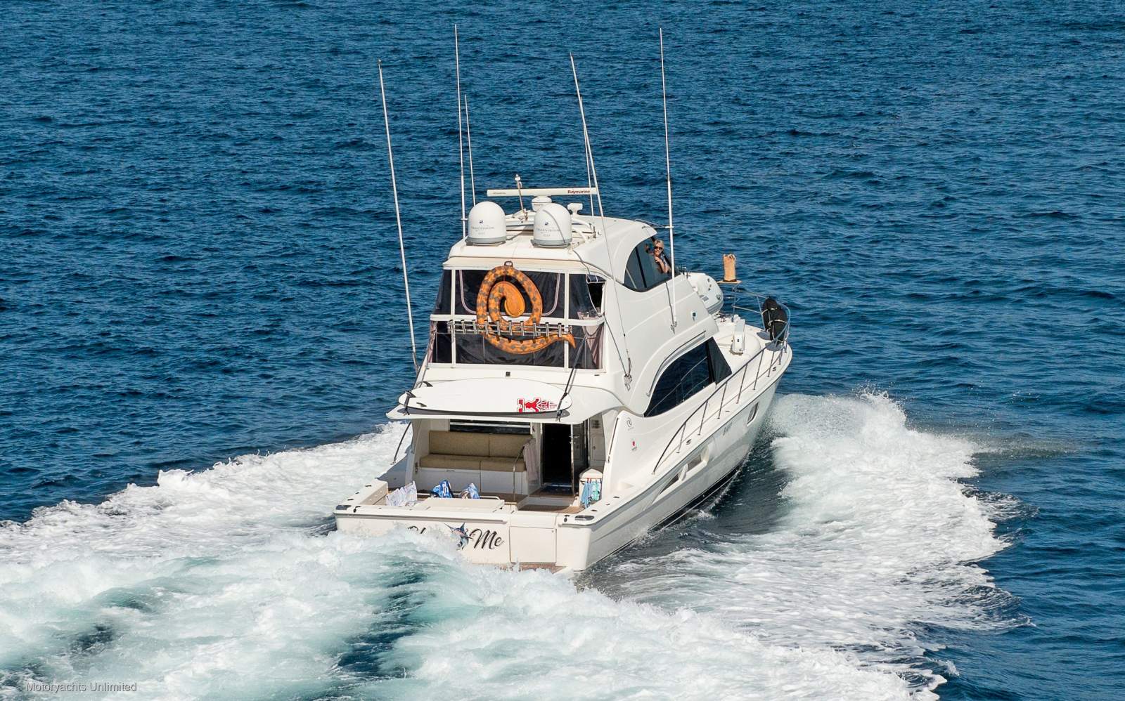 Riviera 56 Enclosed Flybridge - Stunning example of this magnificent model