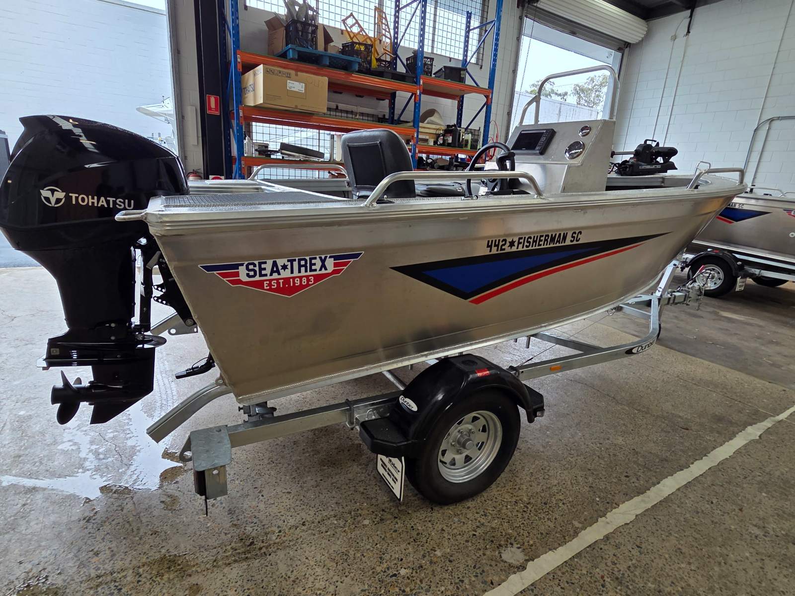 New Sea-Trex 442 Fisherman Side Console
