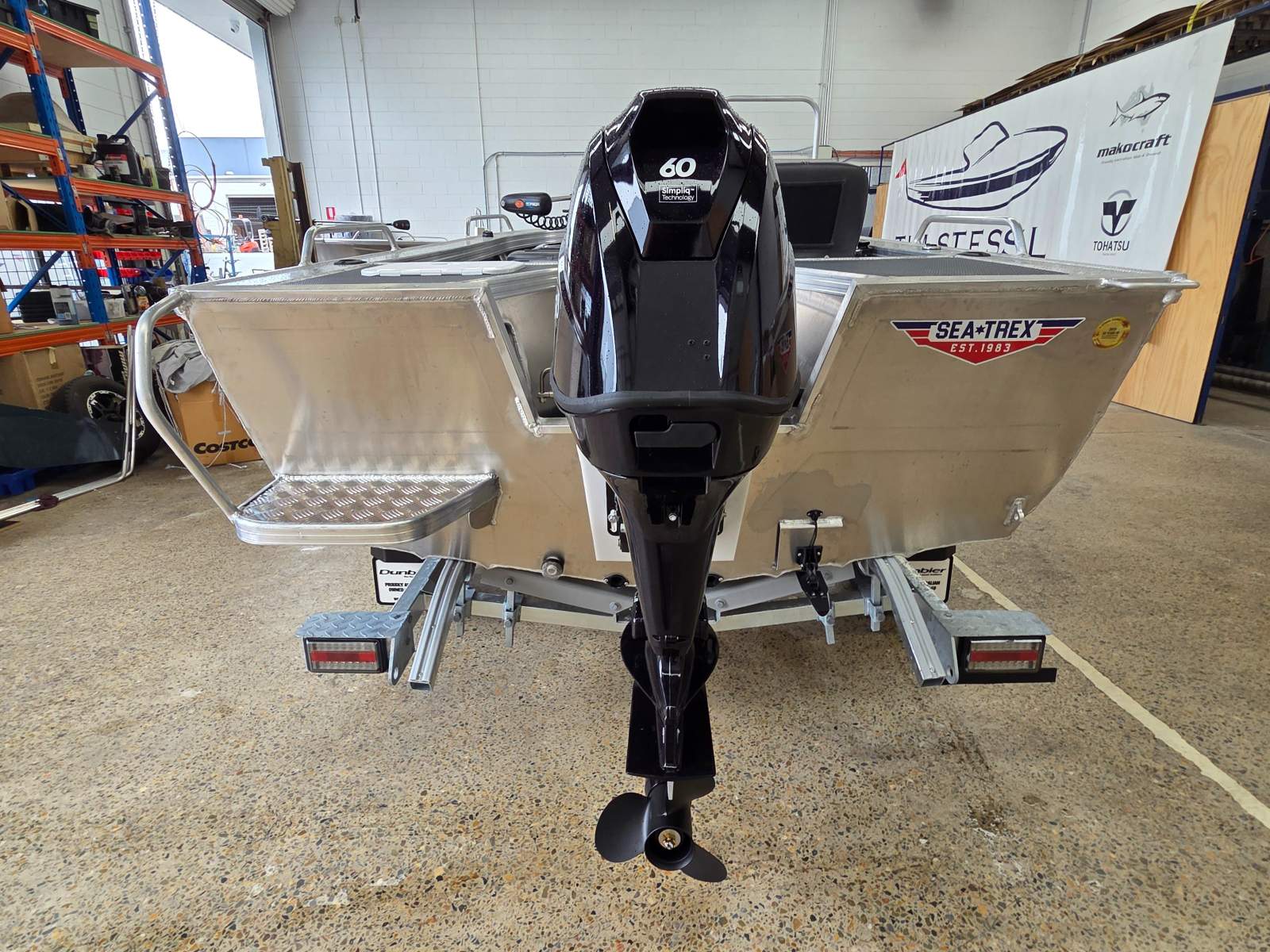 New Sea-Trex 442 Fisherman Side Console