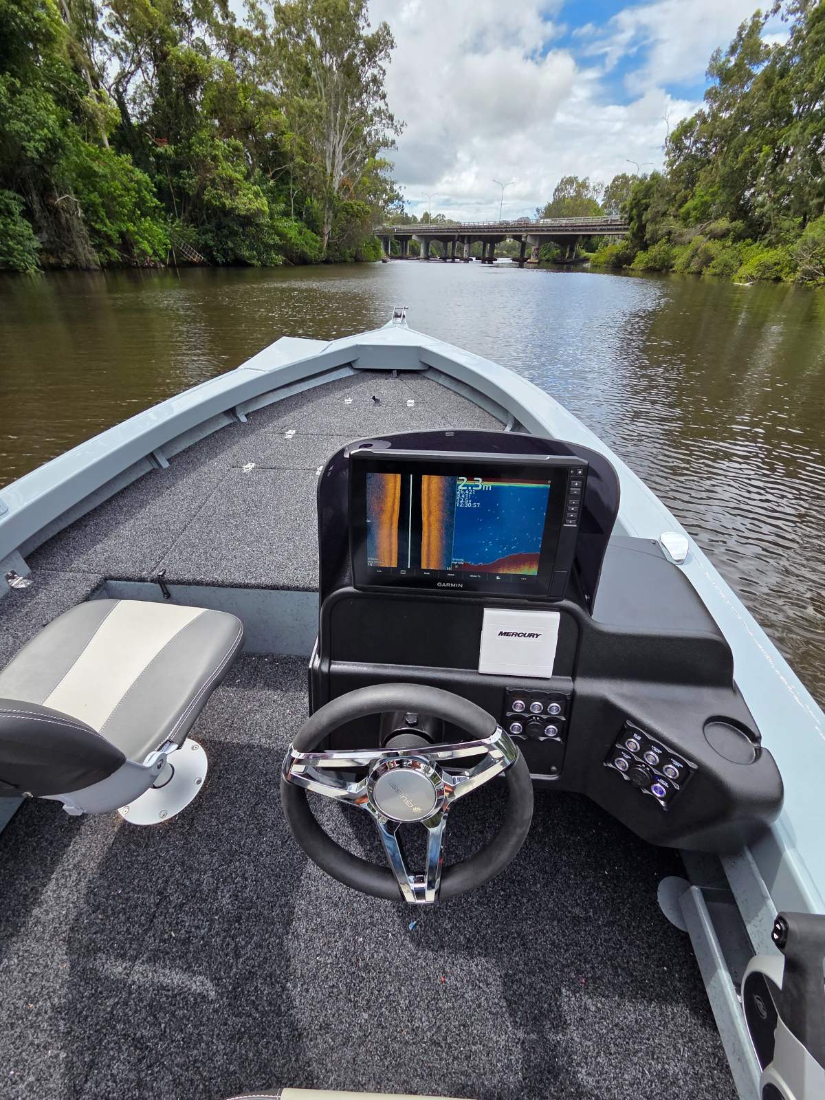 New Sea-Trex 485 Pro Tracker SC