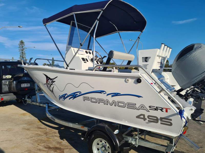 Formosa 495 SRT Centre Console