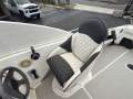 Commodore All Rounder 670 Wavebreaker