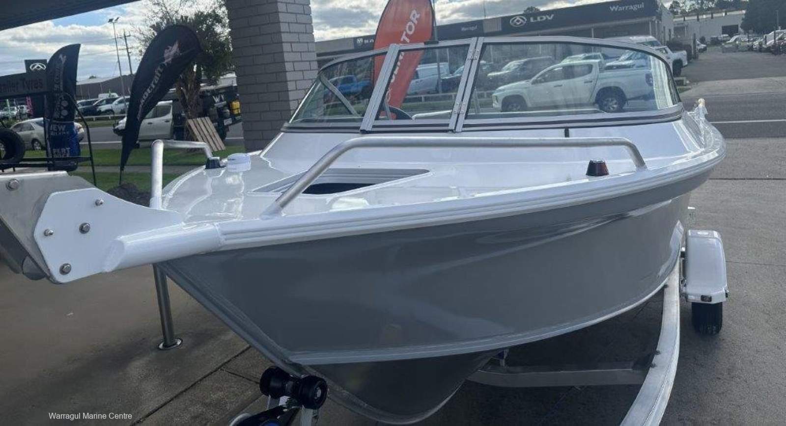 New Quintrex 481 Fishabout 481 Fisahabout Suzuki DF90