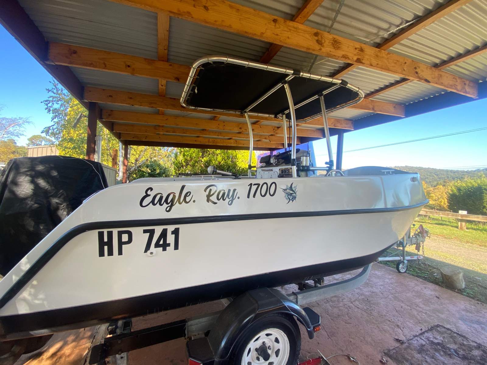 Eagle Ray 1700 Centre Console