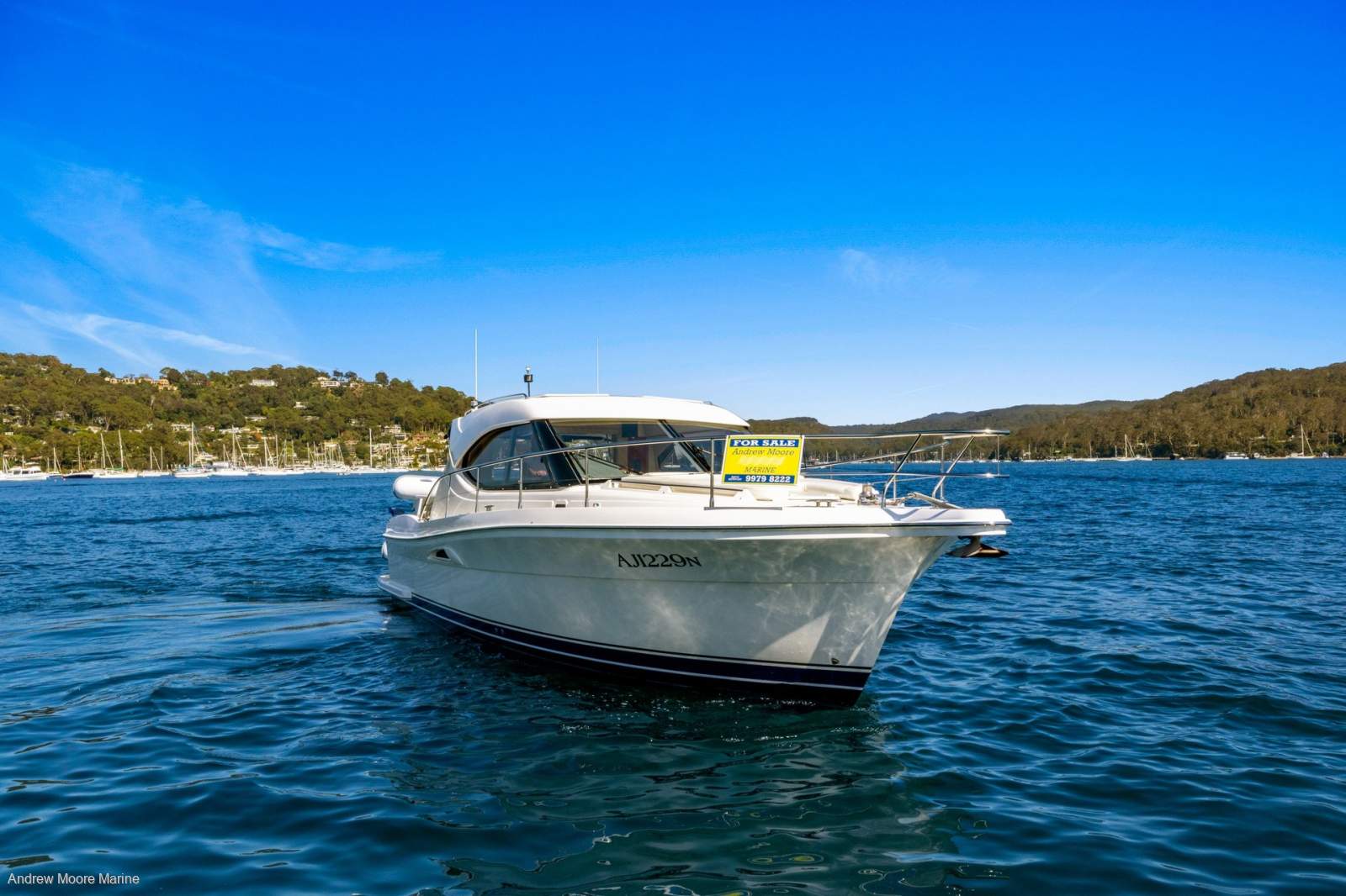 Riviera 3600 Sport Yacht
