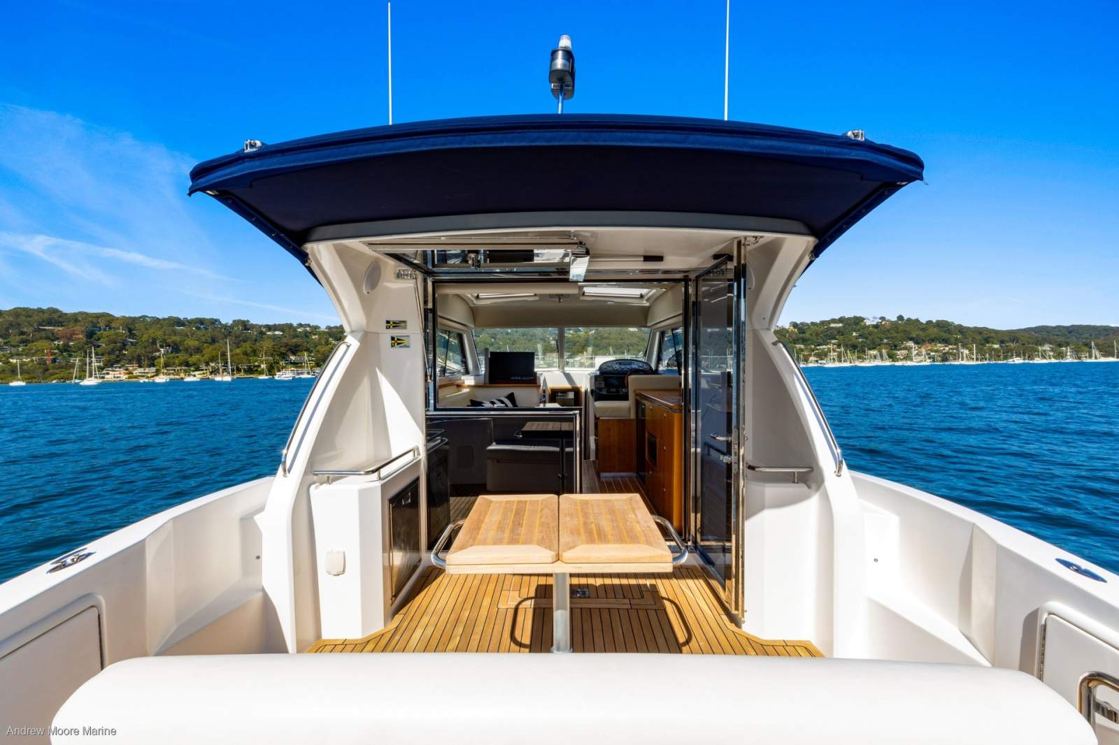 Riviera 3600 Sport Yacht