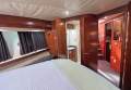Carver 530 Voyager Once You're Aboard, You Won't Want to Leave:Semi-ensuite
