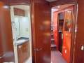 Carver 530 Voyager Once You're Aboard, You Won't Want to Leave:Semi-ensuite