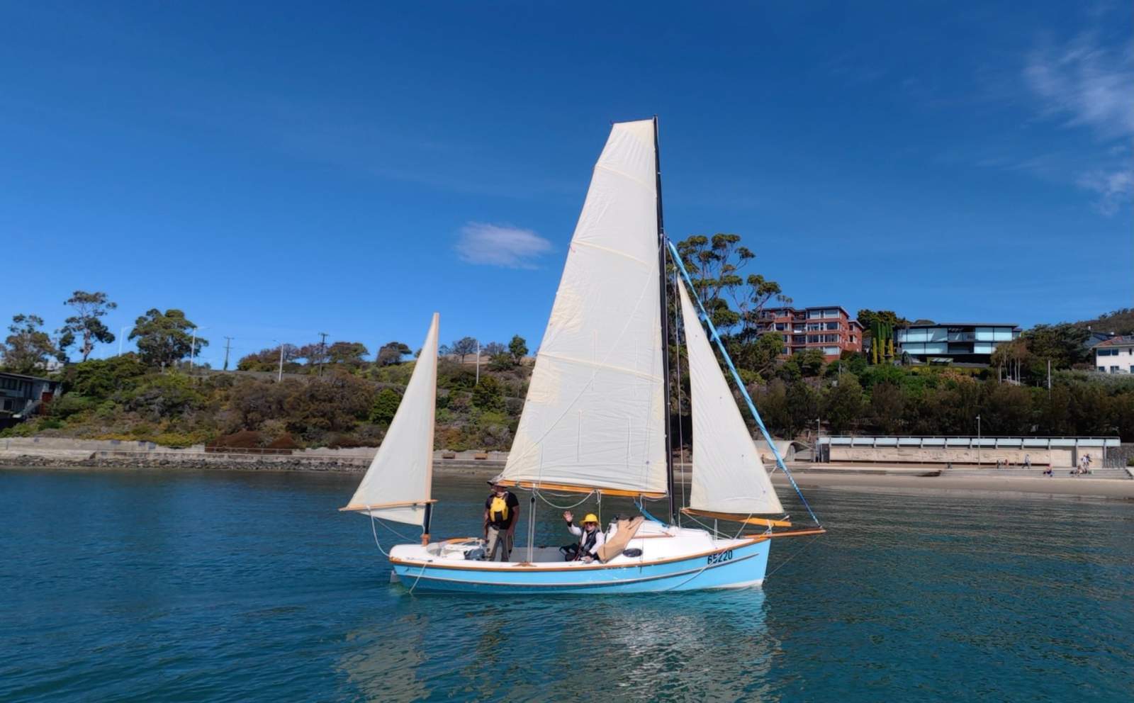 Swallow Yachts BayRaider Expedition