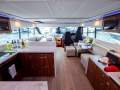 Riviera 6000 Sport Yacht Platinum Edition 2025