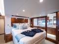 Riviera 6000 Sport Yacht Platinum Edition 2025
