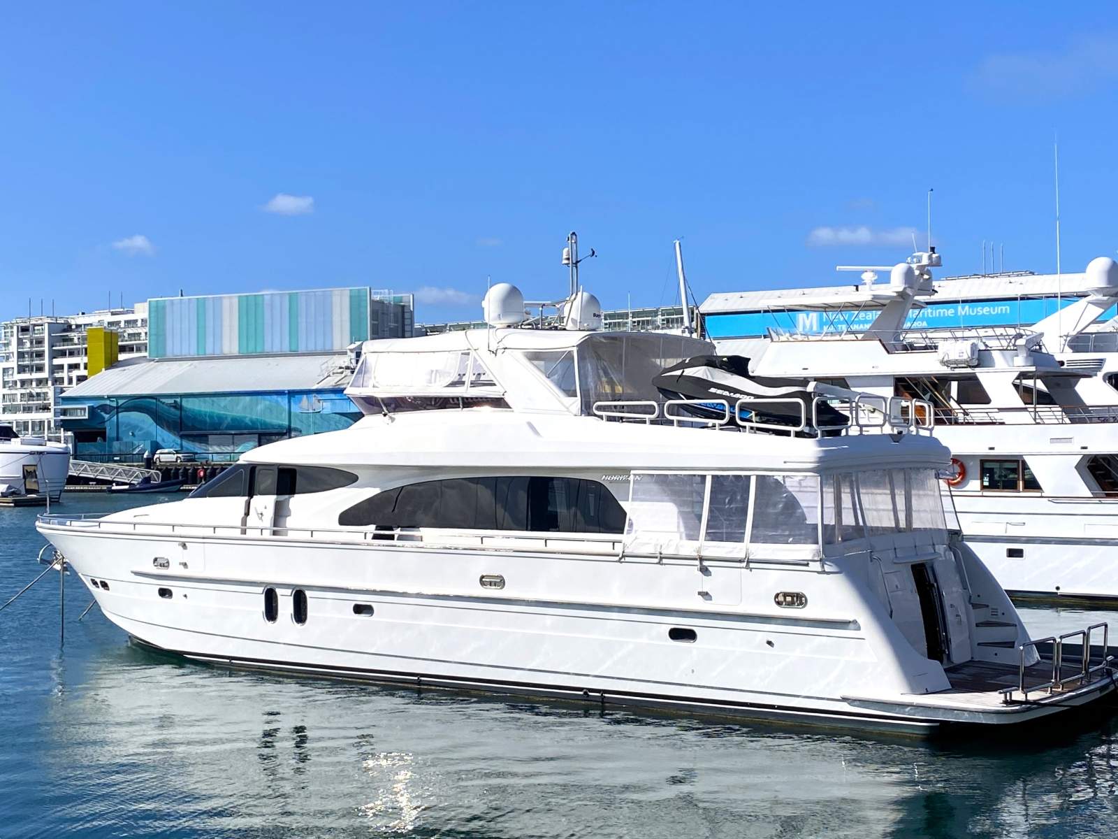 Horizon Yacht E76 Elegance Model (Extended)
