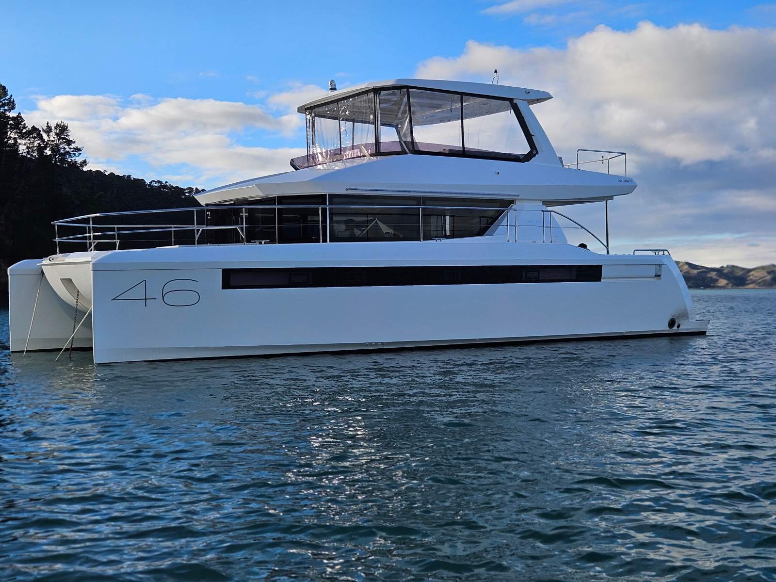Leopard Catamarans 46 Powercat Owners version