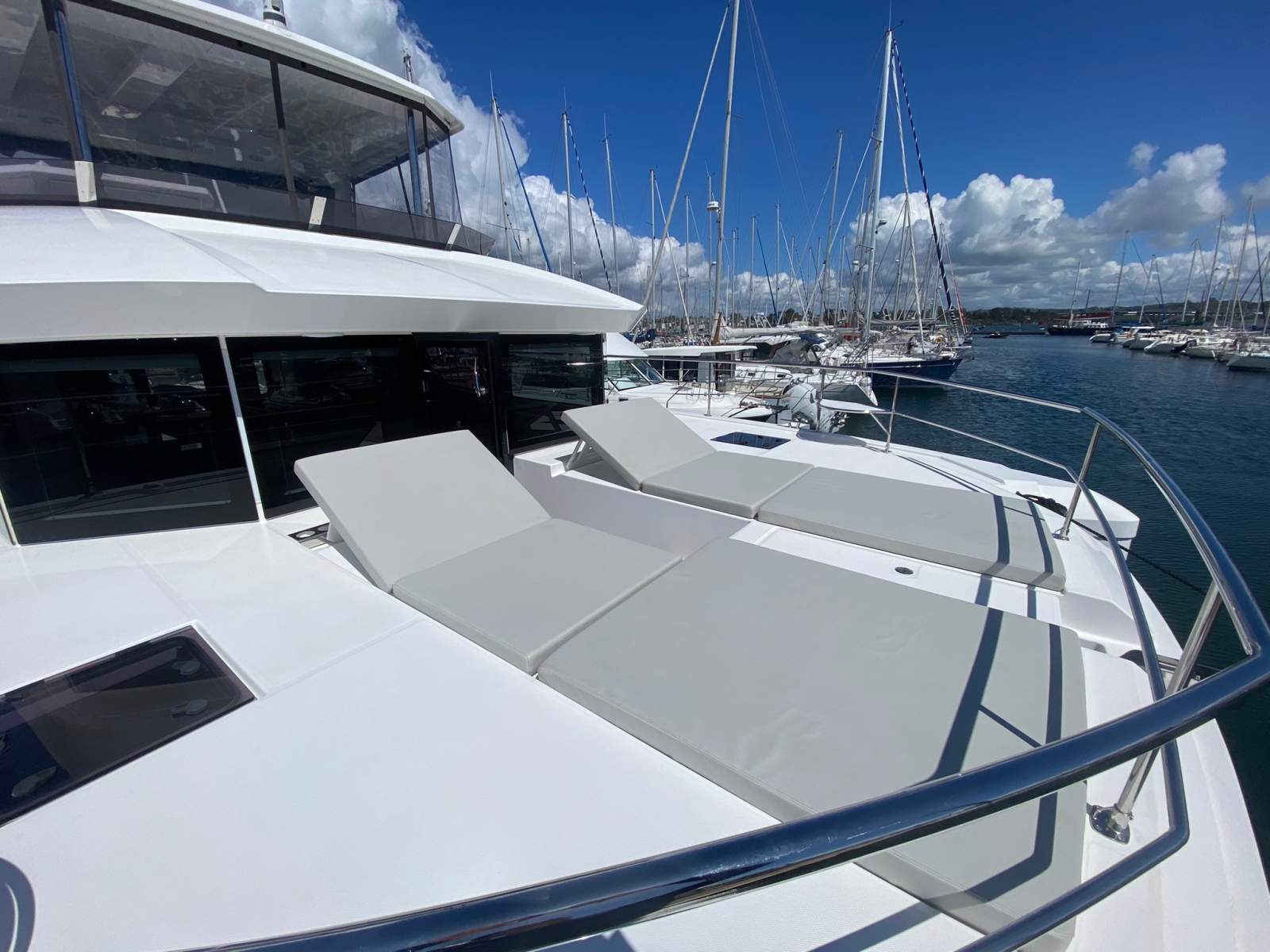 Leopard Catamarans 46 Powercat Owners version