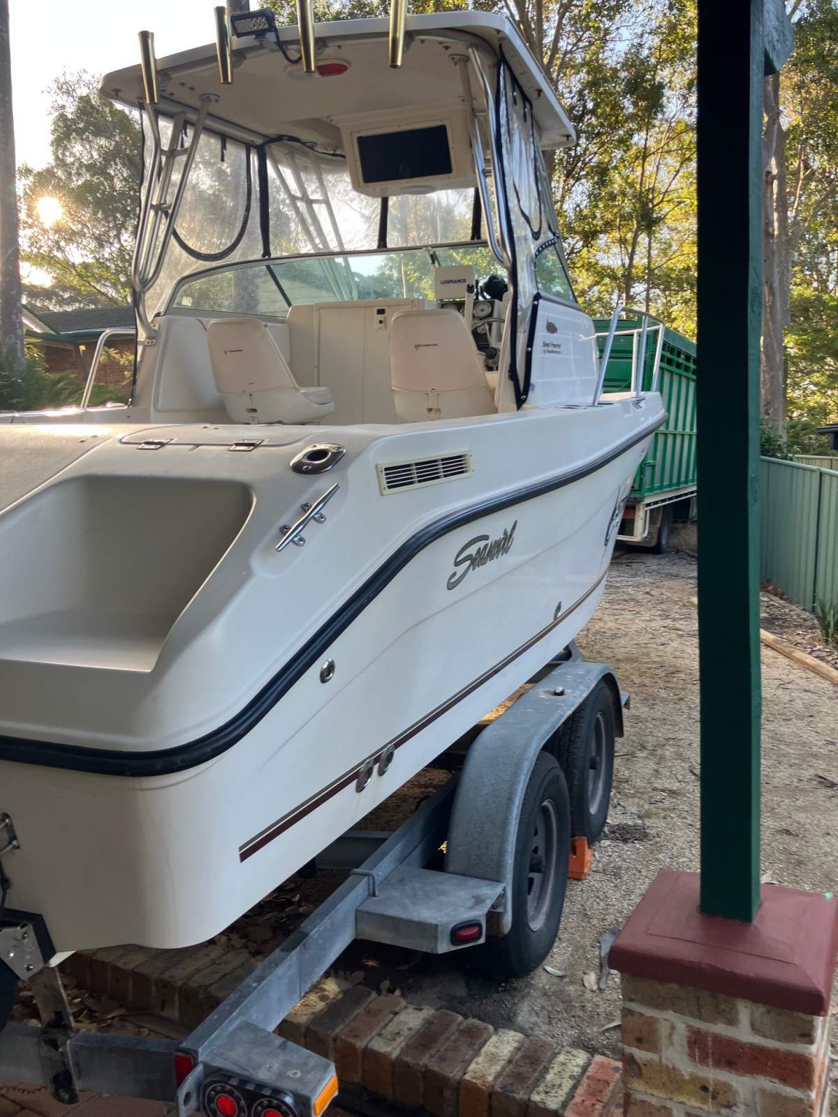 Seaswirl Striper 2101 WA