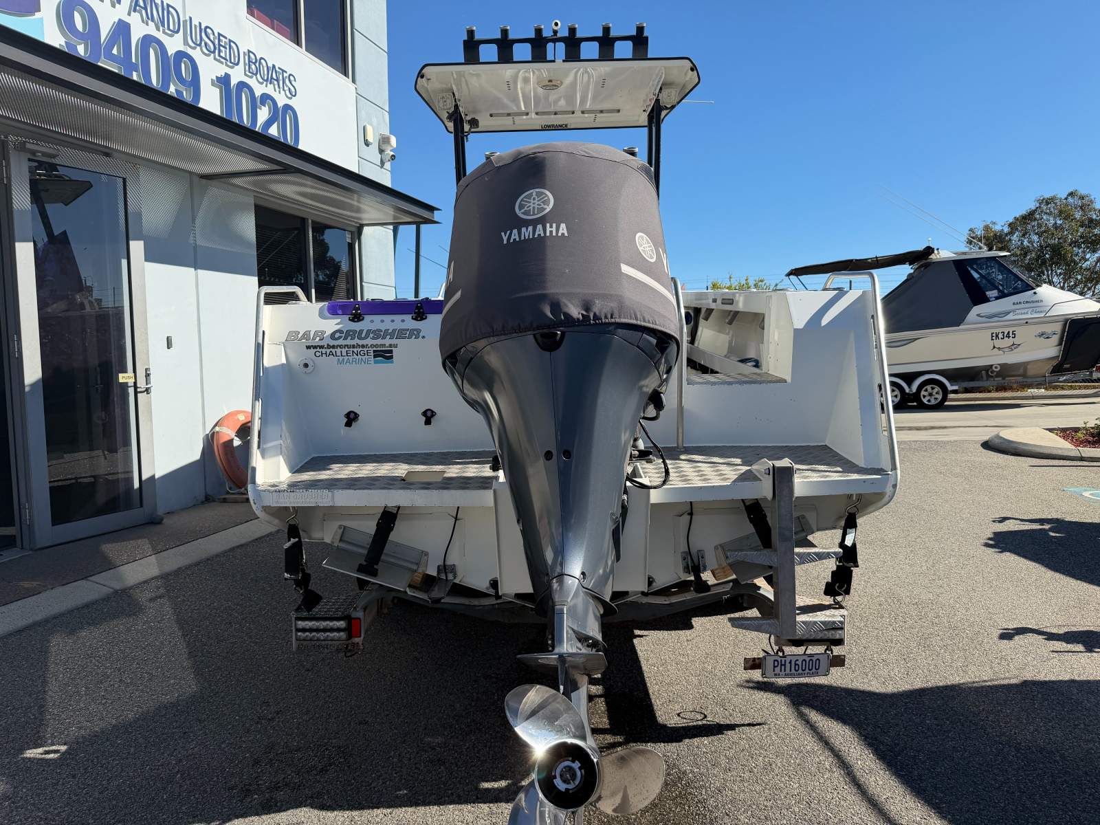 Bar Crusher 680WR With Yamaha 225HP 4-Stroke