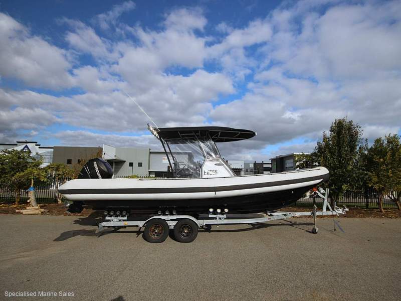 Protector 7.50 Centre Console *** CRAY FISHING WEAPON *** $120,000 ***