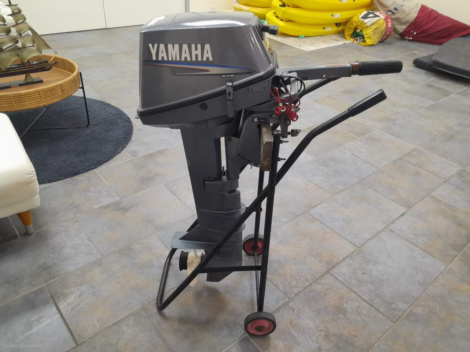 2004 Yamaha 8 HP Longshaft
