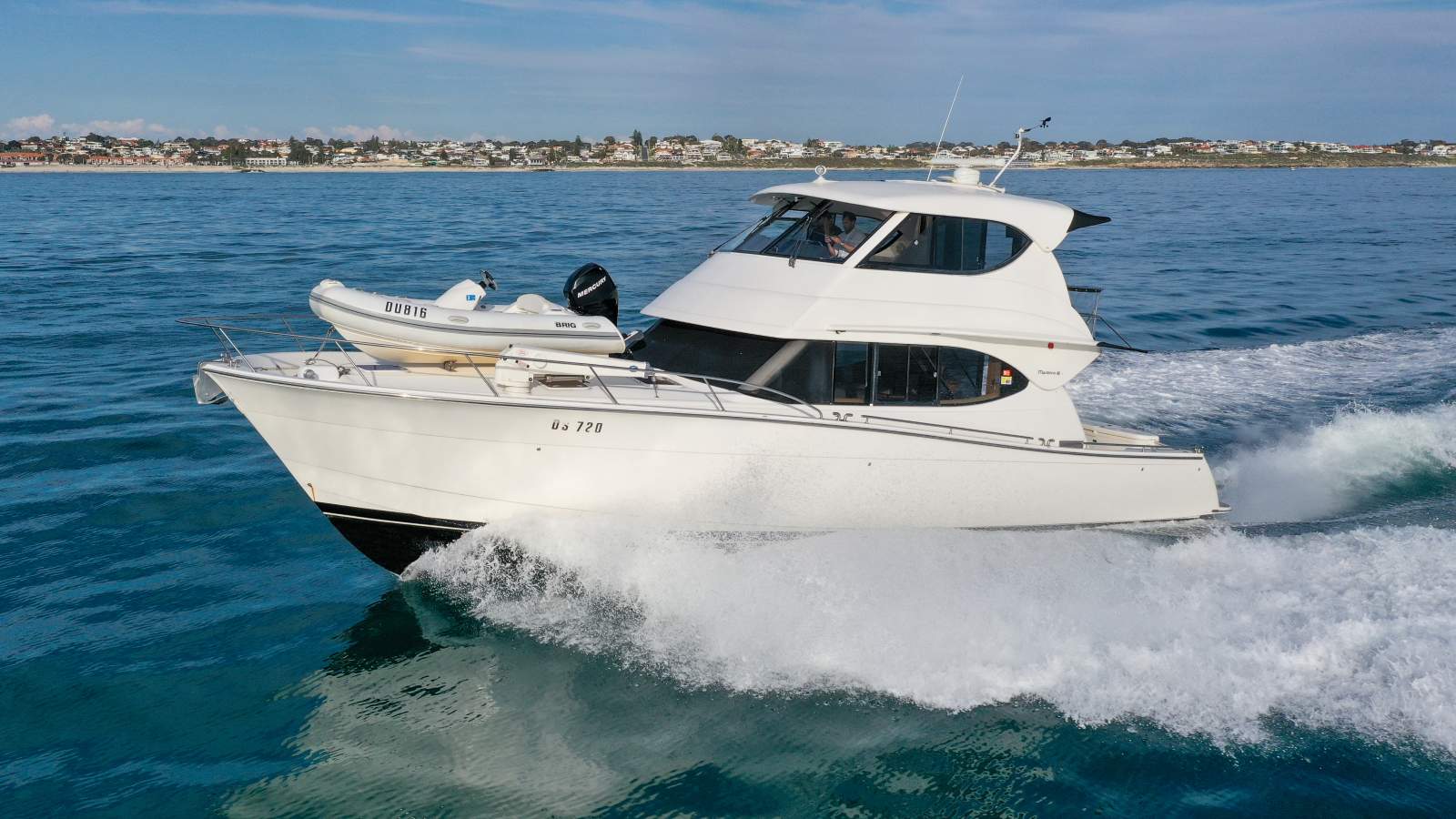 Maritimo M48