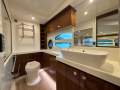 Riviera 6000 Sport Yacht