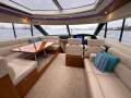Riviera 6000 Sport Yacht
