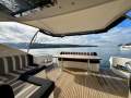 Riviera 5800 Sport Yacht