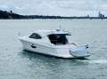 Riviera 4400 Sport Yacht
